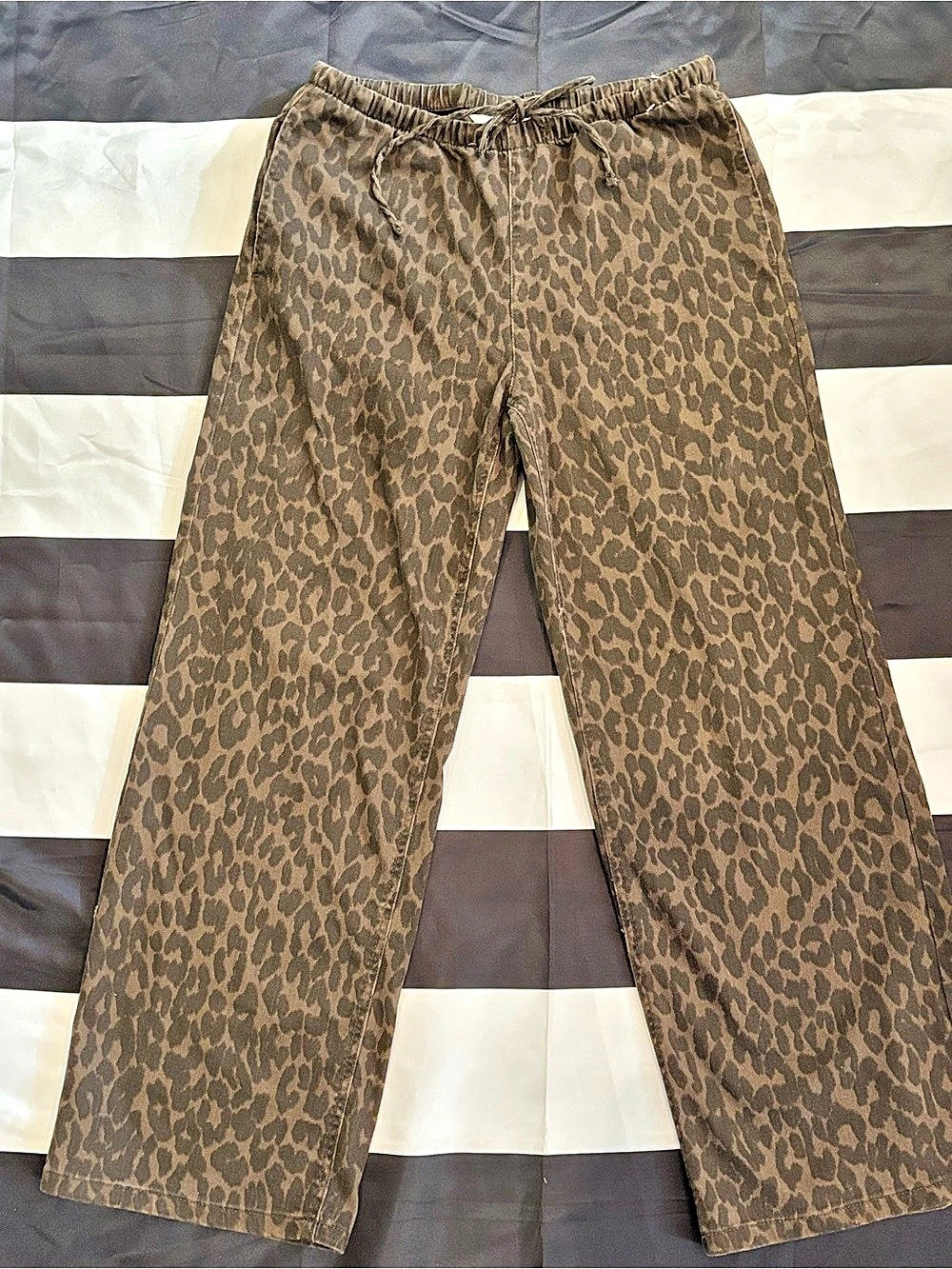 vanilla star Leopard Print Wide Leg Pants Size Medium